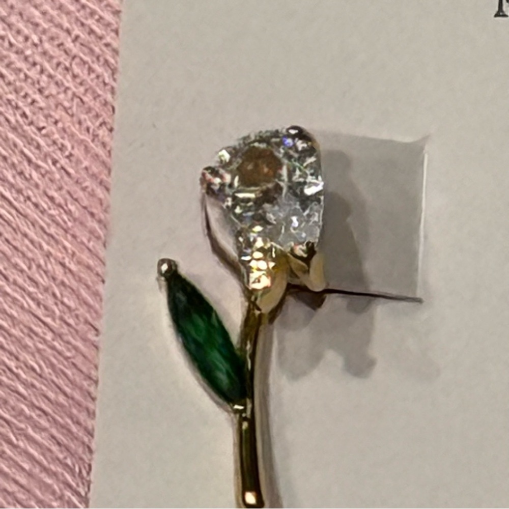 Kate Spade Stud Earrings NWT / Crystal Tulip Stud Earrings - Picture 10 of 10
